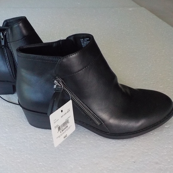NEW Arizona Black Ankle Boots - Picture 3 of 7